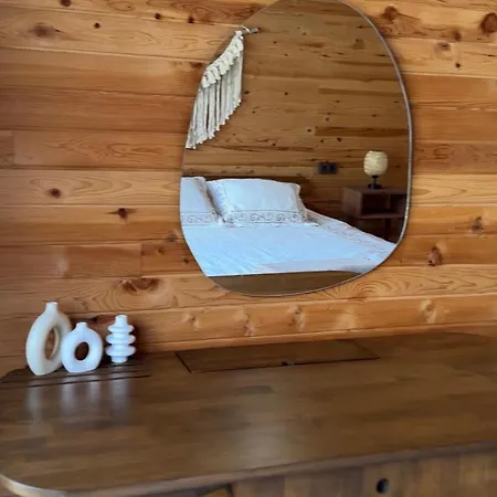 Wooden Stage Homes Дом отдыха *